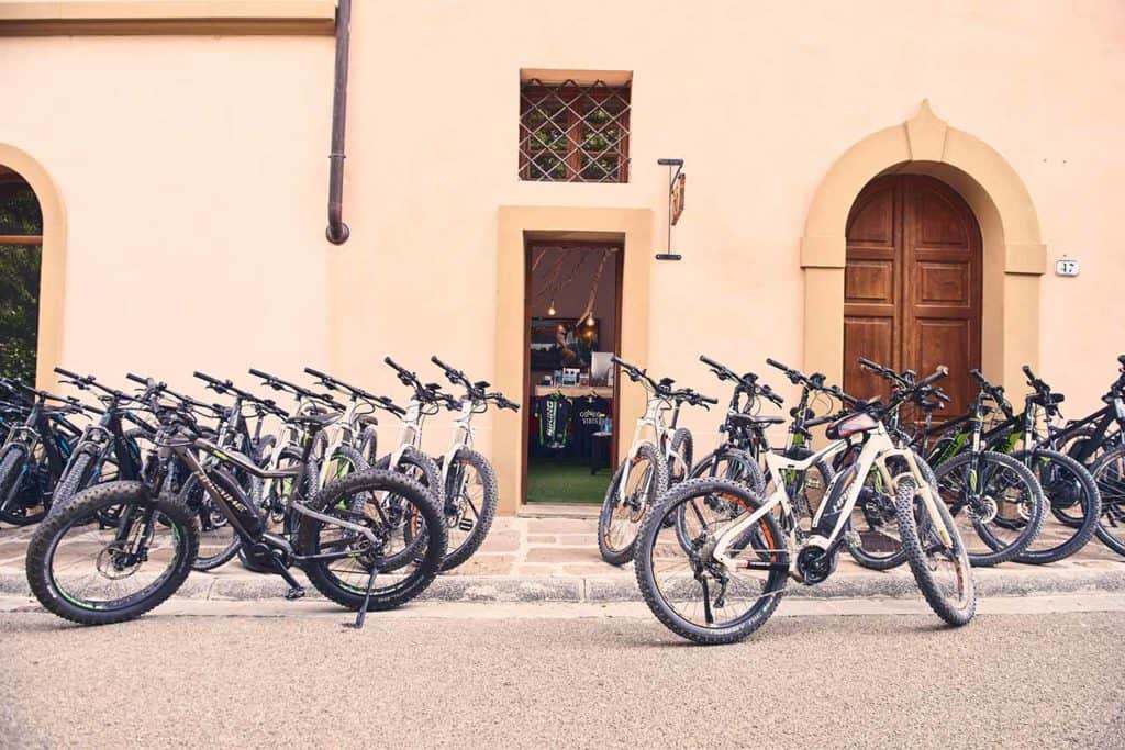 Castelfalfi Borgo - Biking Tuscany Tour