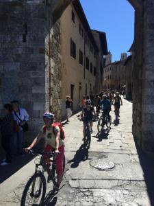 San Gimignano bike tour - Discover the City of Towers