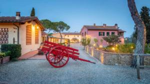 Tuscany bike tour "Cycling around a divine Chianti area"