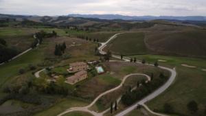 Tuscany bike tours - Castelfalfi (Montaione) Natural Reserve