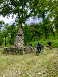 Tuscany bike tours - Florence: Villa Demidoff and its Giant